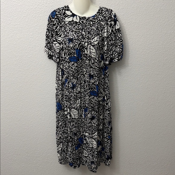 Go Softly Patio Tropical Floral Resort Vacation wearLeaf Print Short Sleeve Midi - Picture 2 of 4